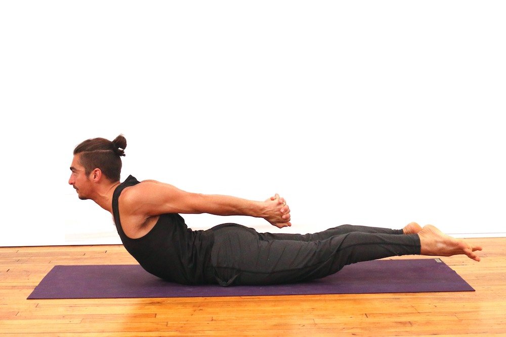 ONLINE YOGA CLASSES FOR SHOULDER strength & FLEXIBILITY